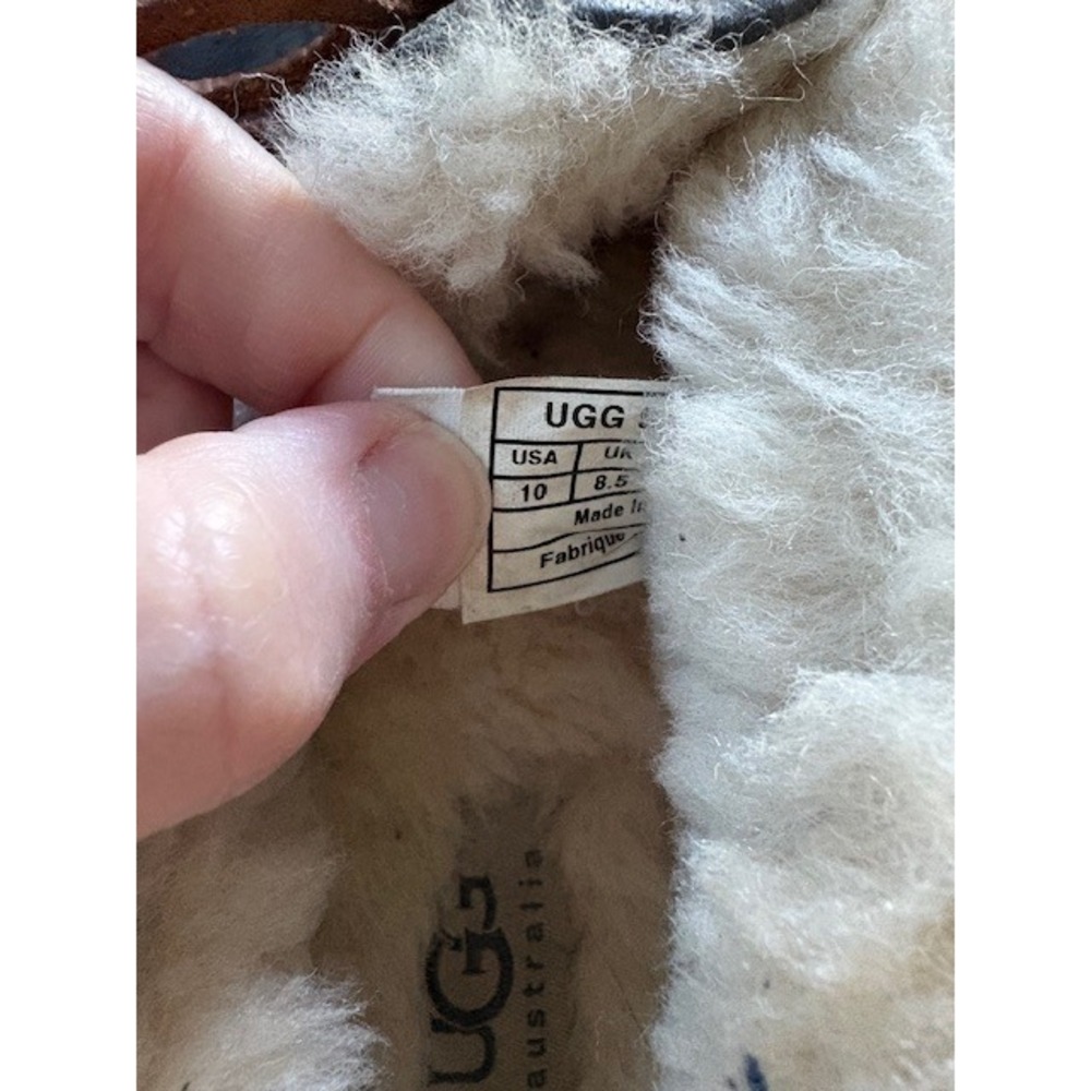 UGG Australia Dakota Grey Suede Shearling Lined Moccasin Slippers Size 10 - Picture 6 of 6